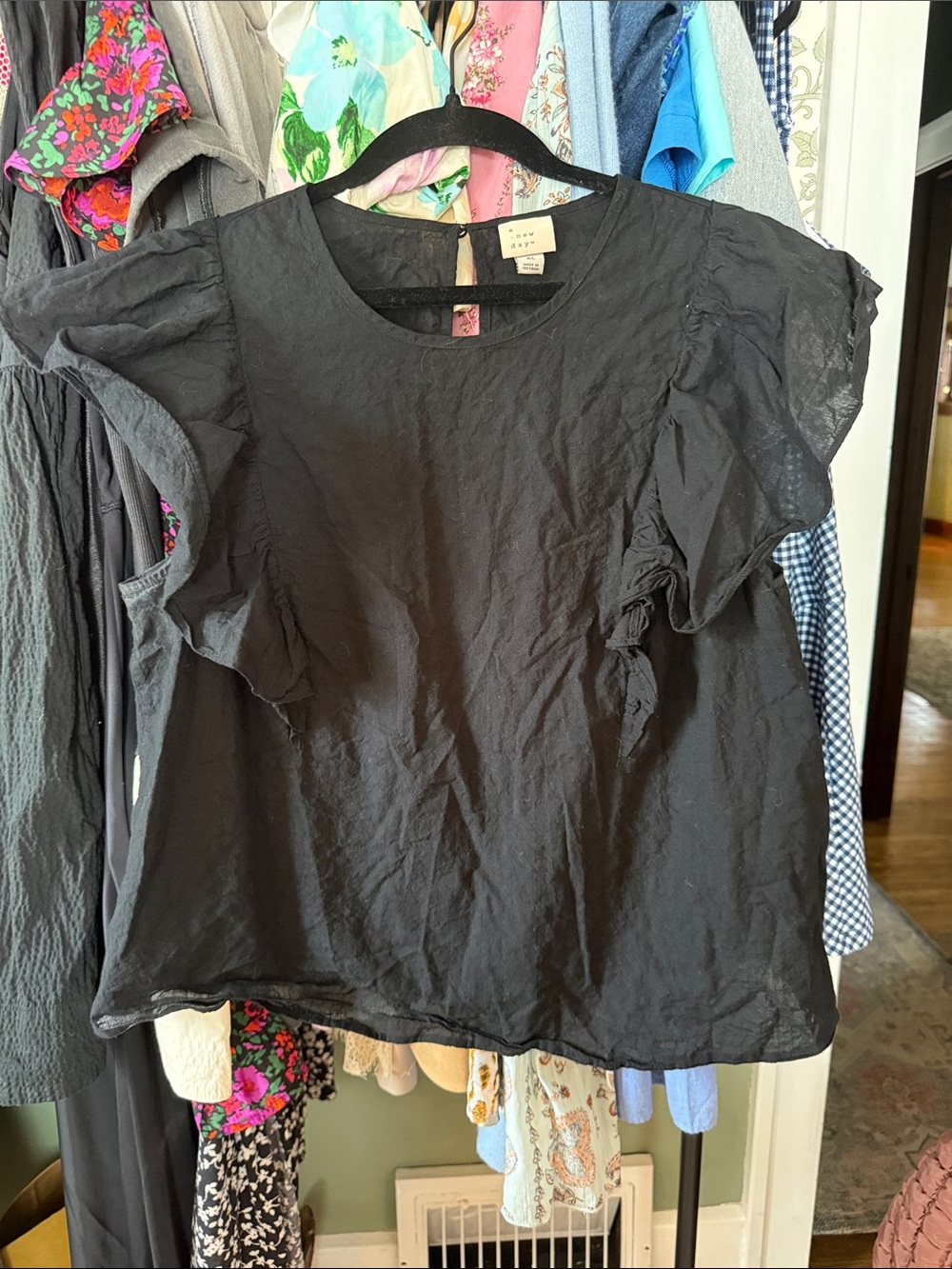 A new day Black Ruffle Sleeve Women’s Top - Size XL